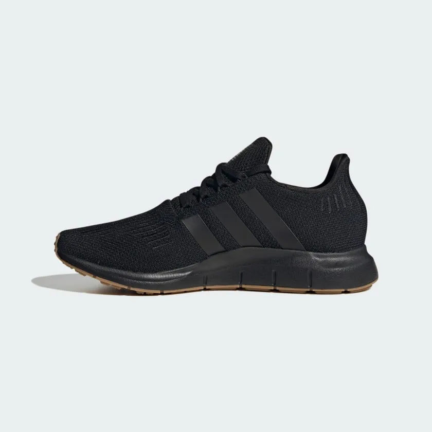 ADIDAS MEN'S SWIFT RUN BLACK/GUM RUNNING SHOES