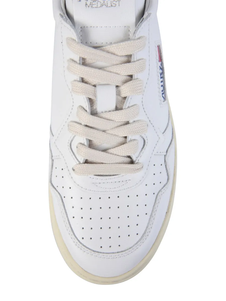 Autry Medalist Lace-Up Sneakers