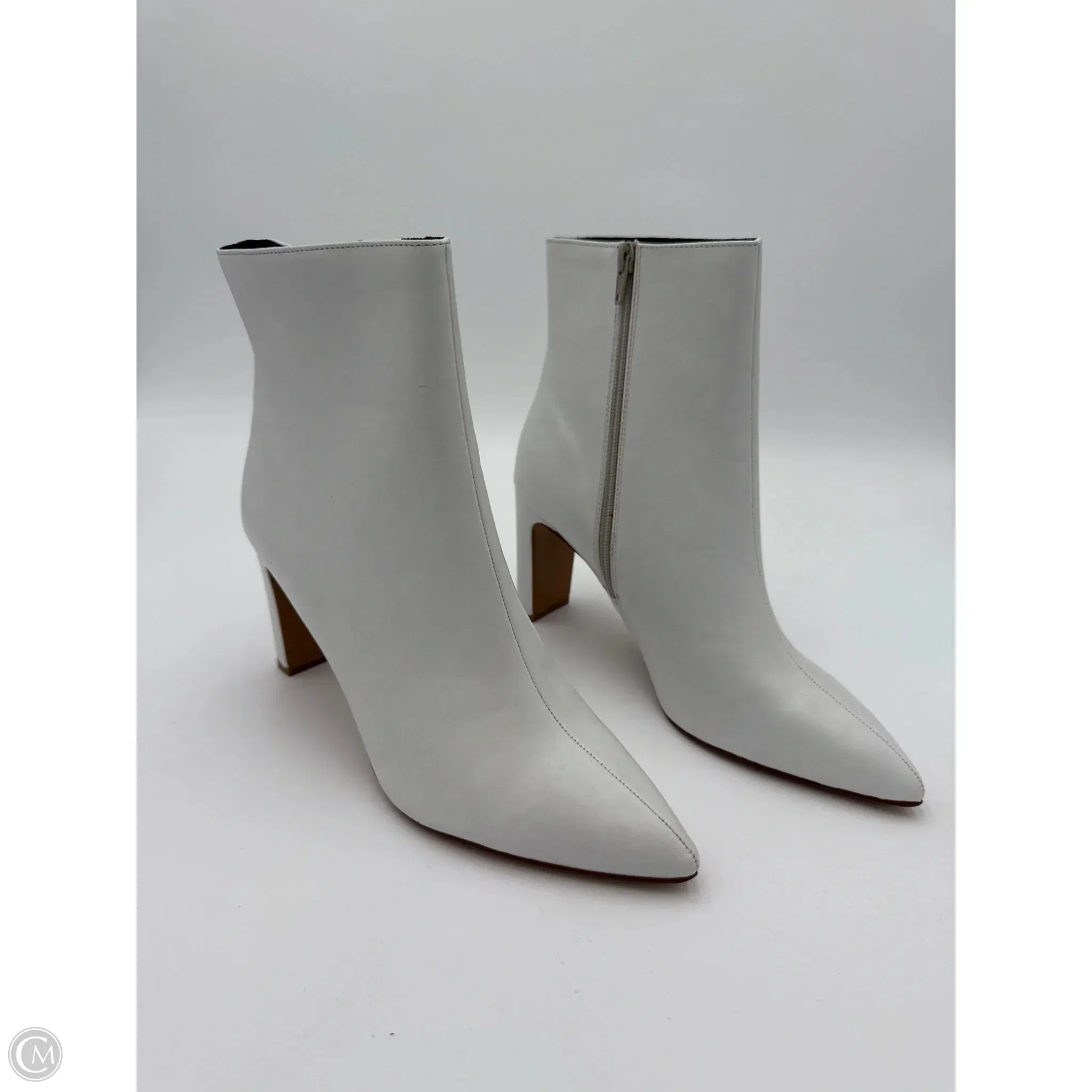 Boots Ankle Heels By Chinese Laundry In White, Size: 9