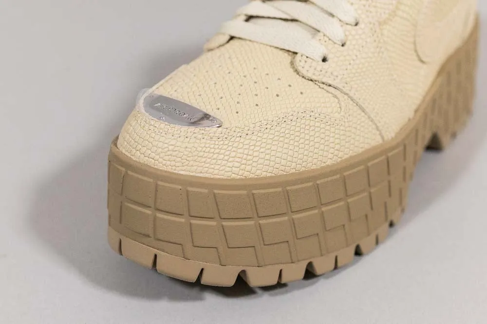 Women's Air Jordan 1 Brooklyn Low 'Rattan and Desert Camo'
